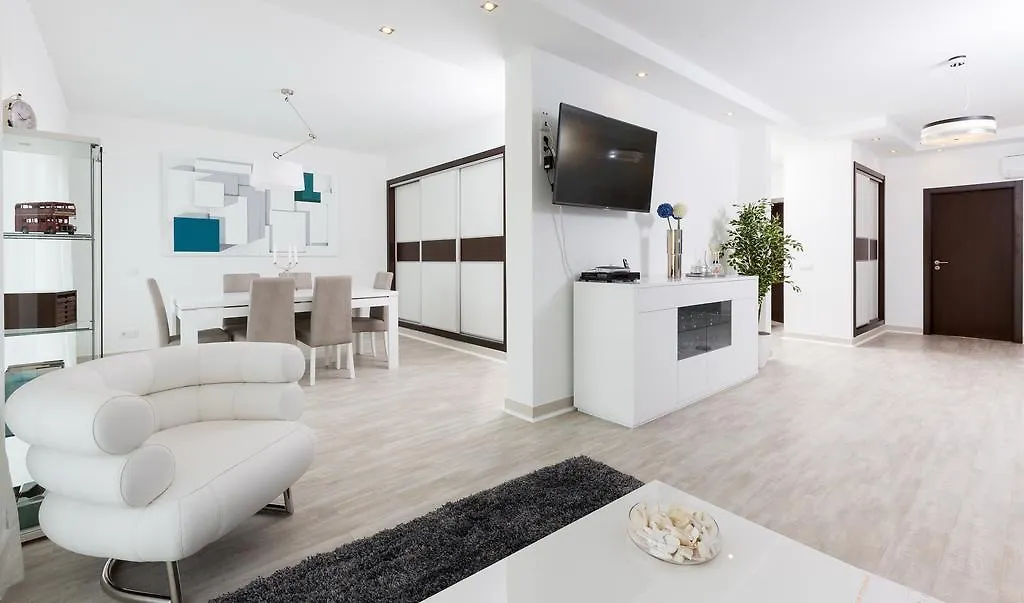 D_Loft Downtown Apartment Albufeira